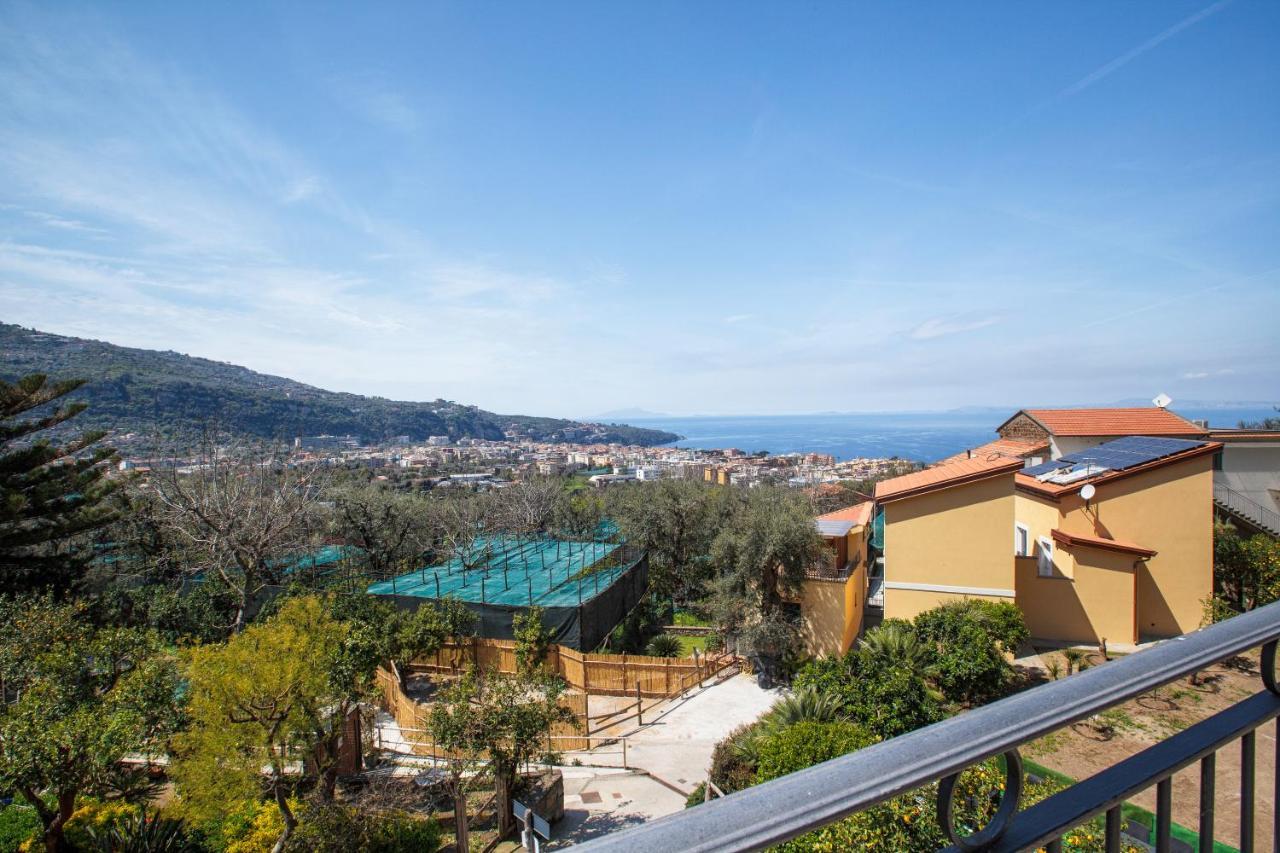 Eterea Charming Suites Sorrento Luaran gambar