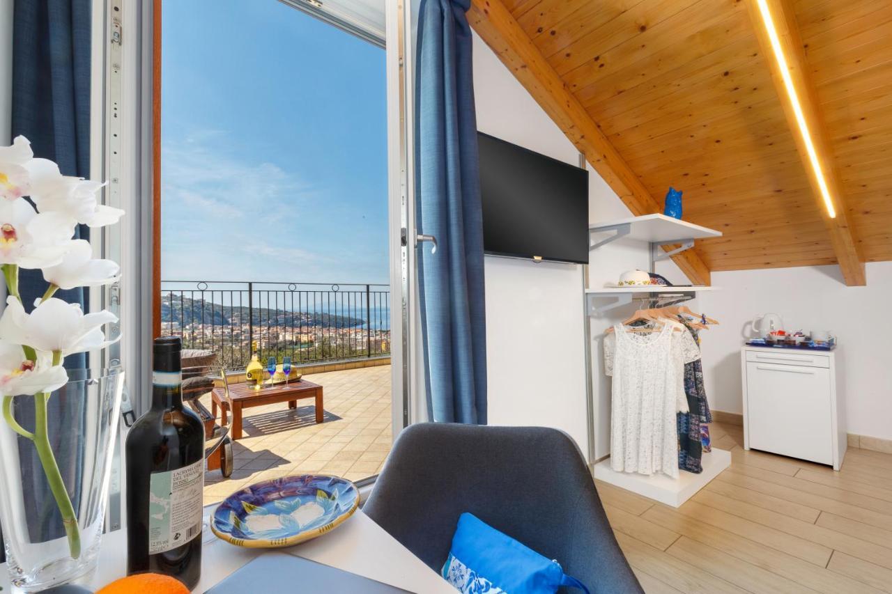 Eterea Charming Suites Sorrento Luaran gambar