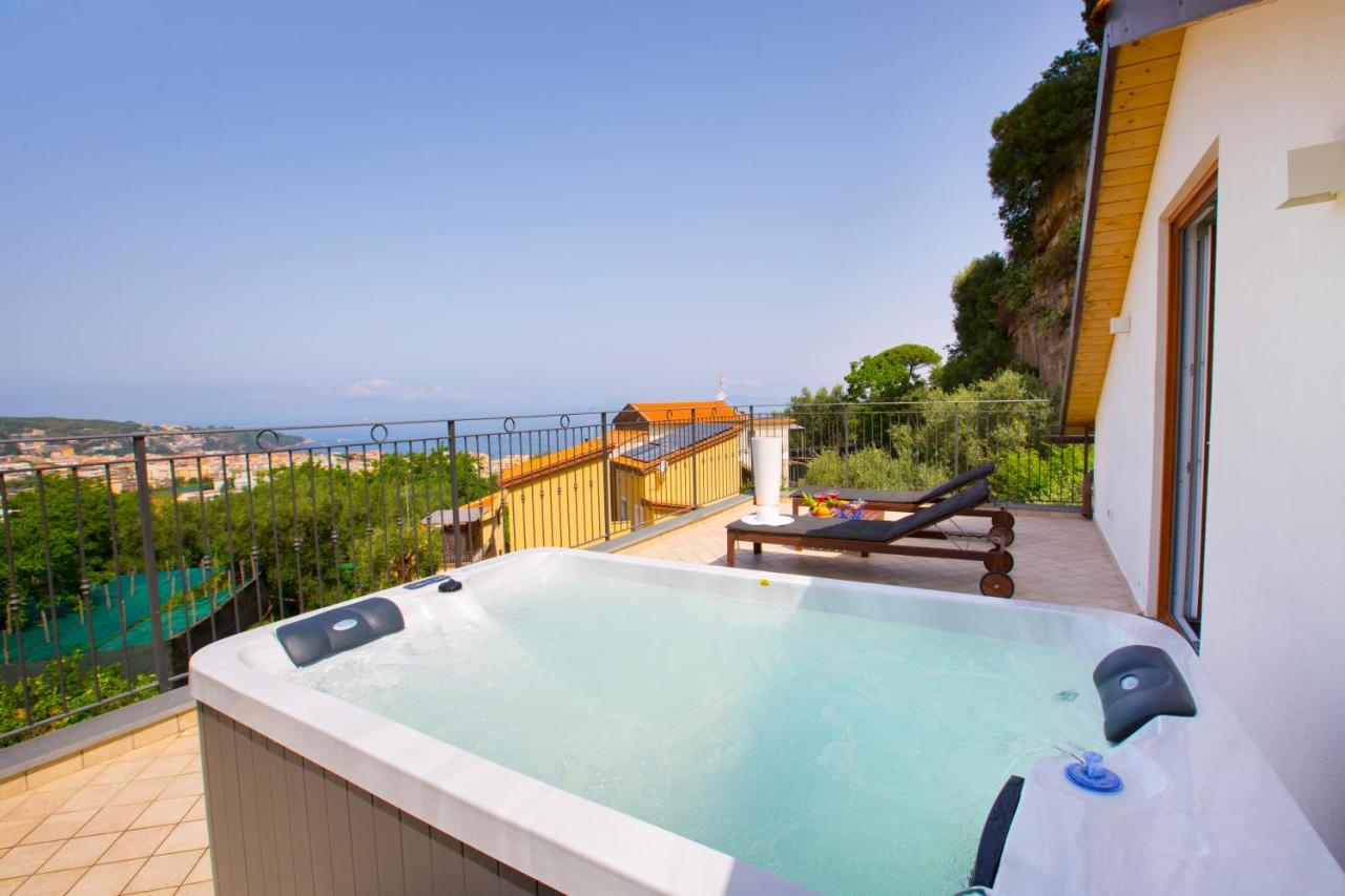 Eterea Charming Suites Sorrento Luaran gambar