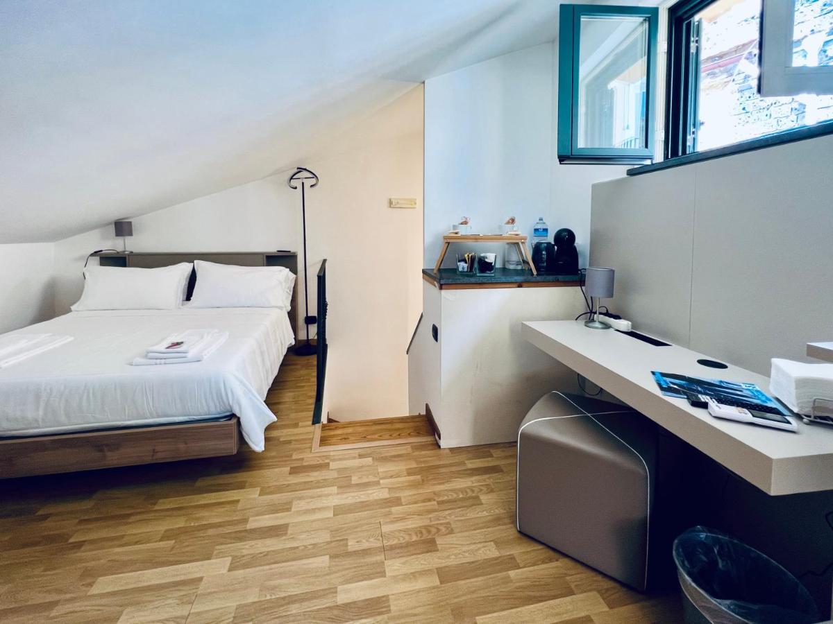 Eterea Charming Suites Sorrento Luaran gambar